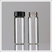 Screw neck glass bottle with PP cap&PE inlay